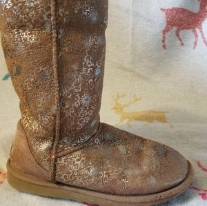 UGG Classic Tall Fancy